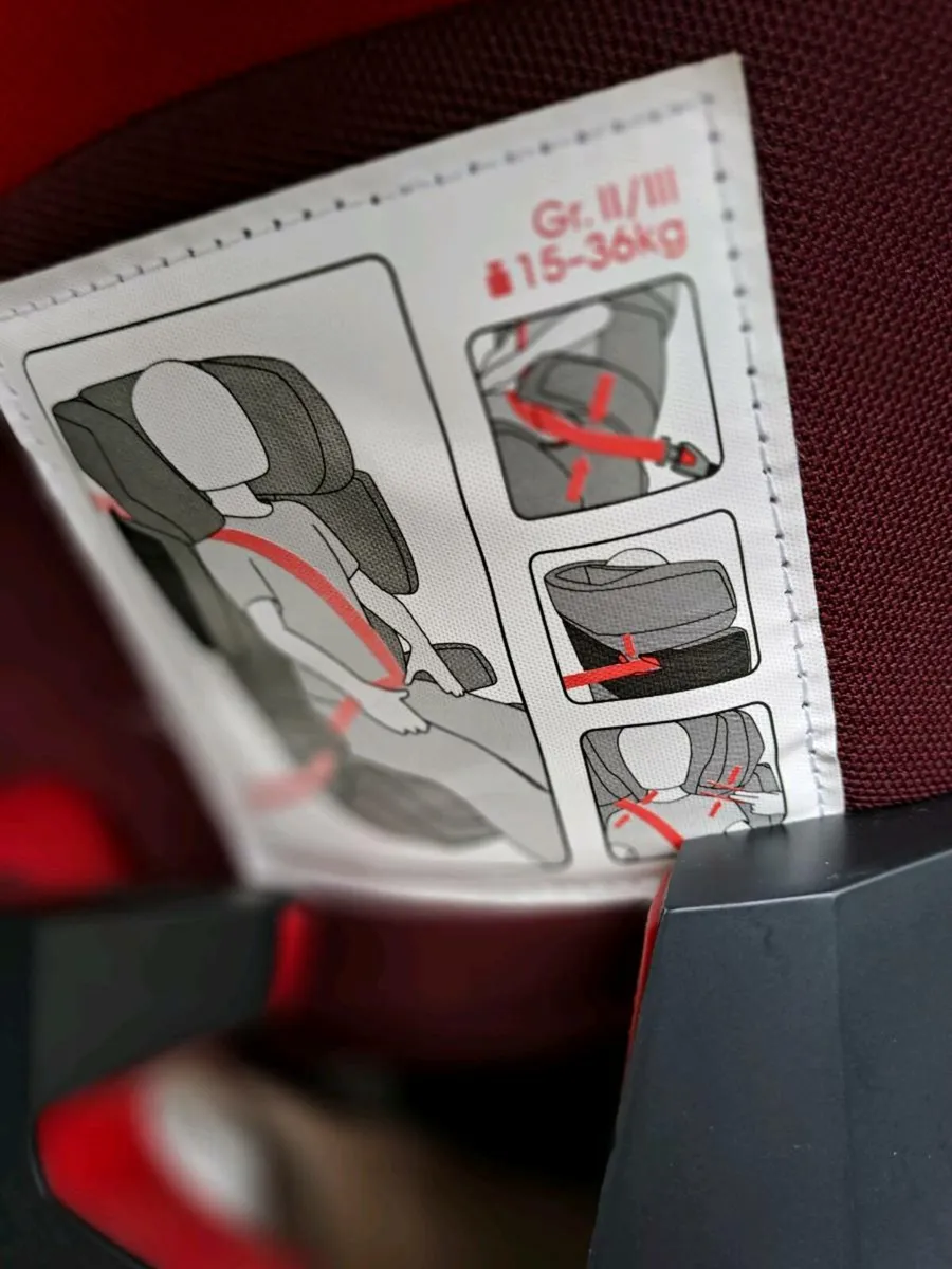 Car Seat - Image 2