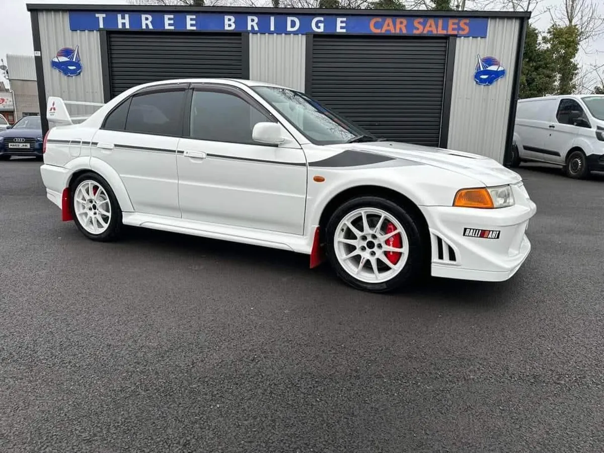 2000 MITSUBISHI EVO 6 TOMMI MAKINEN EDITION MINT - Image 1