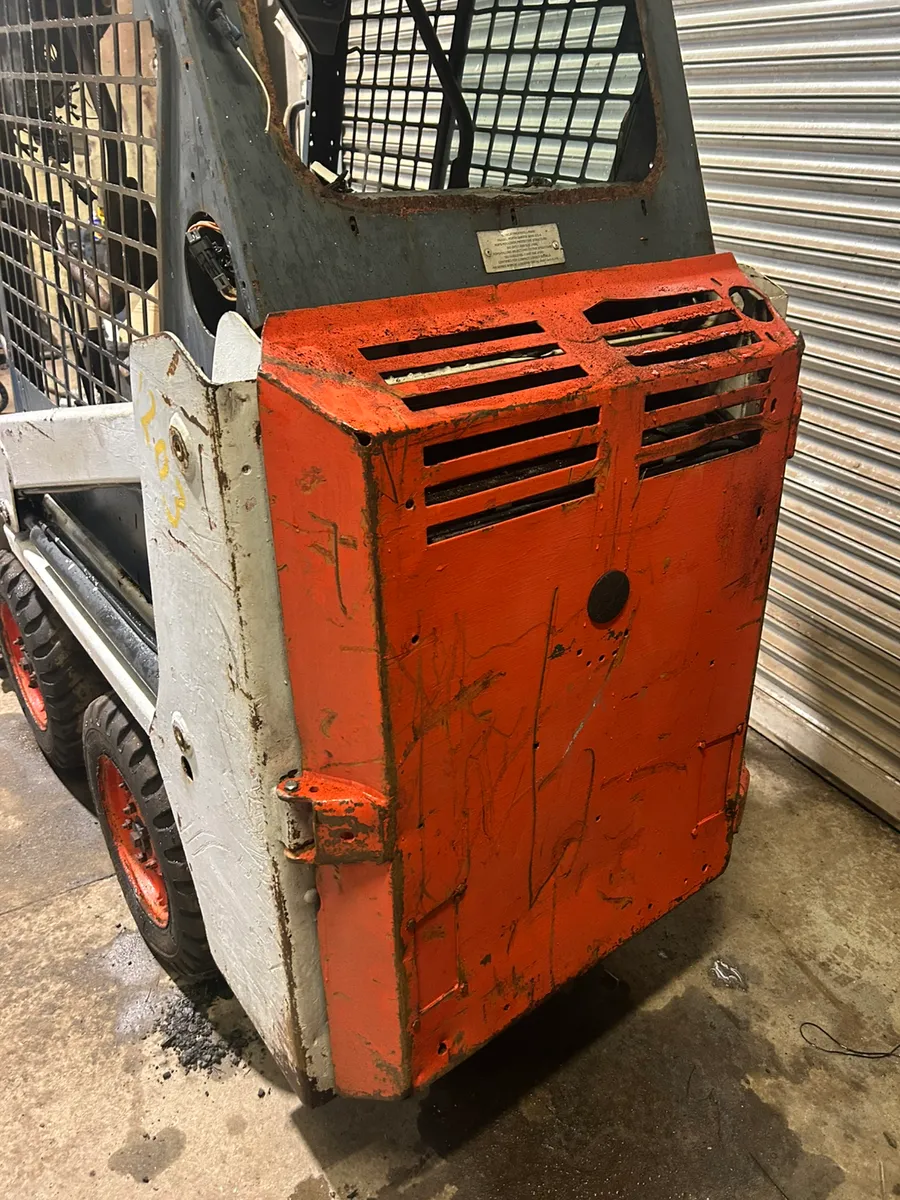 Bobcat skid steer - Image 3