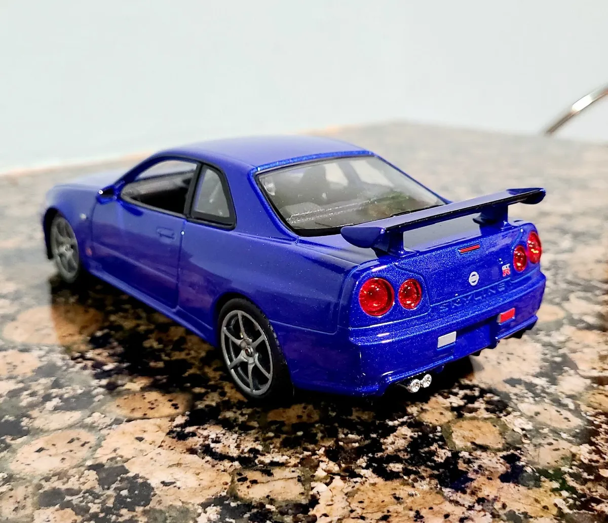 Nissan Skyline R34 GTR Die Cast Model - Image 2