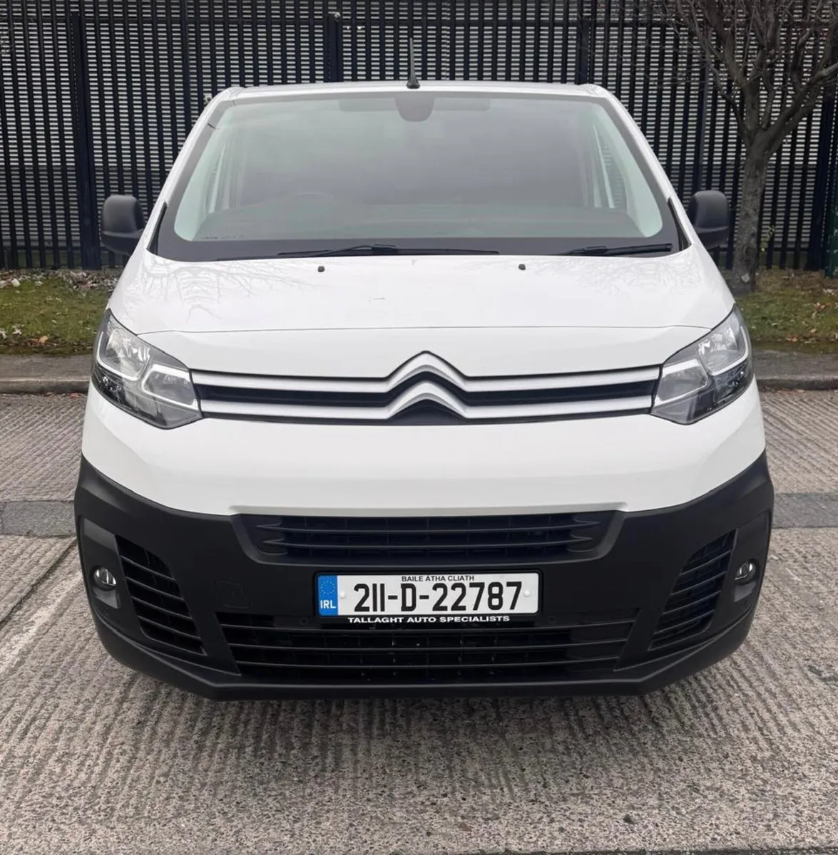 2021 Citroen Dispatch Huge Spec - Image 2