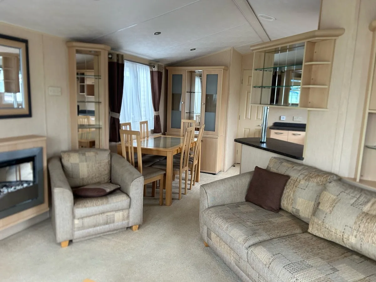 Willerby Winchester 38x12x3 DG CH / of park sale - Image 4