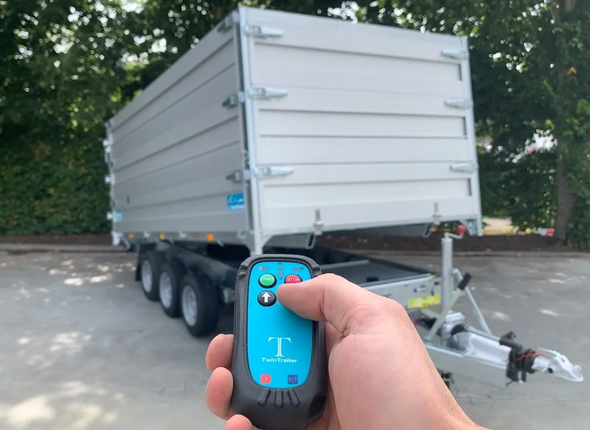 Tipping & tilt bed Trailers  fully electric - Image 3