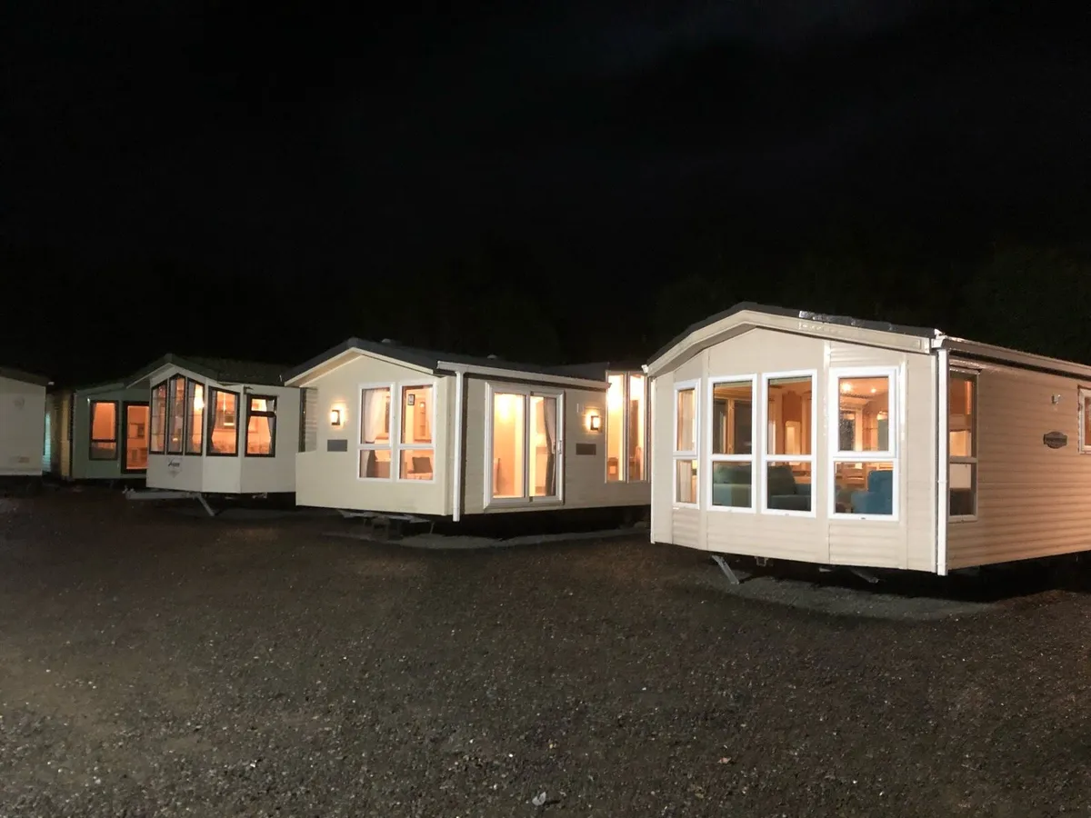 LATE NIGHT VIEWING @ HUDSONS KILDARE MOBILE HOMES - Image 1