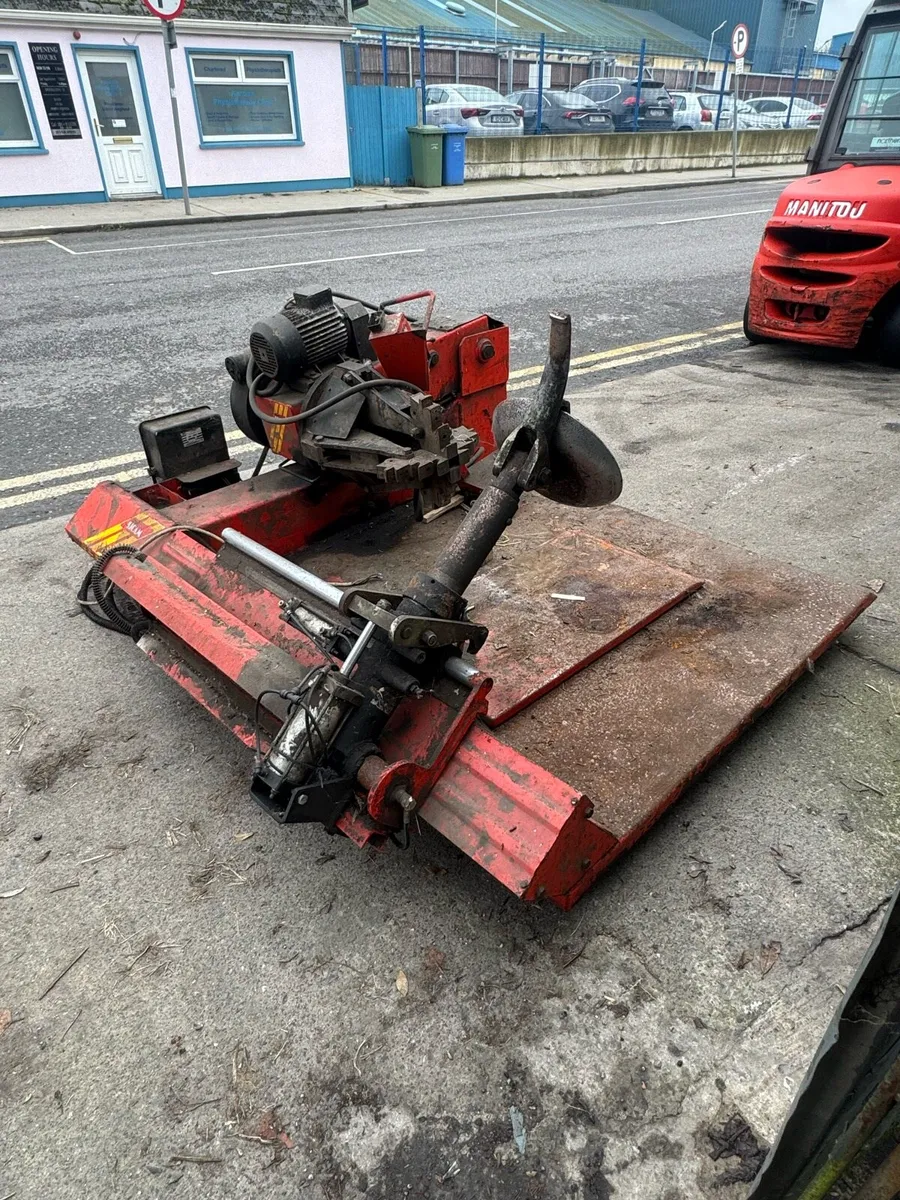 Truck tyre machine - Image 2