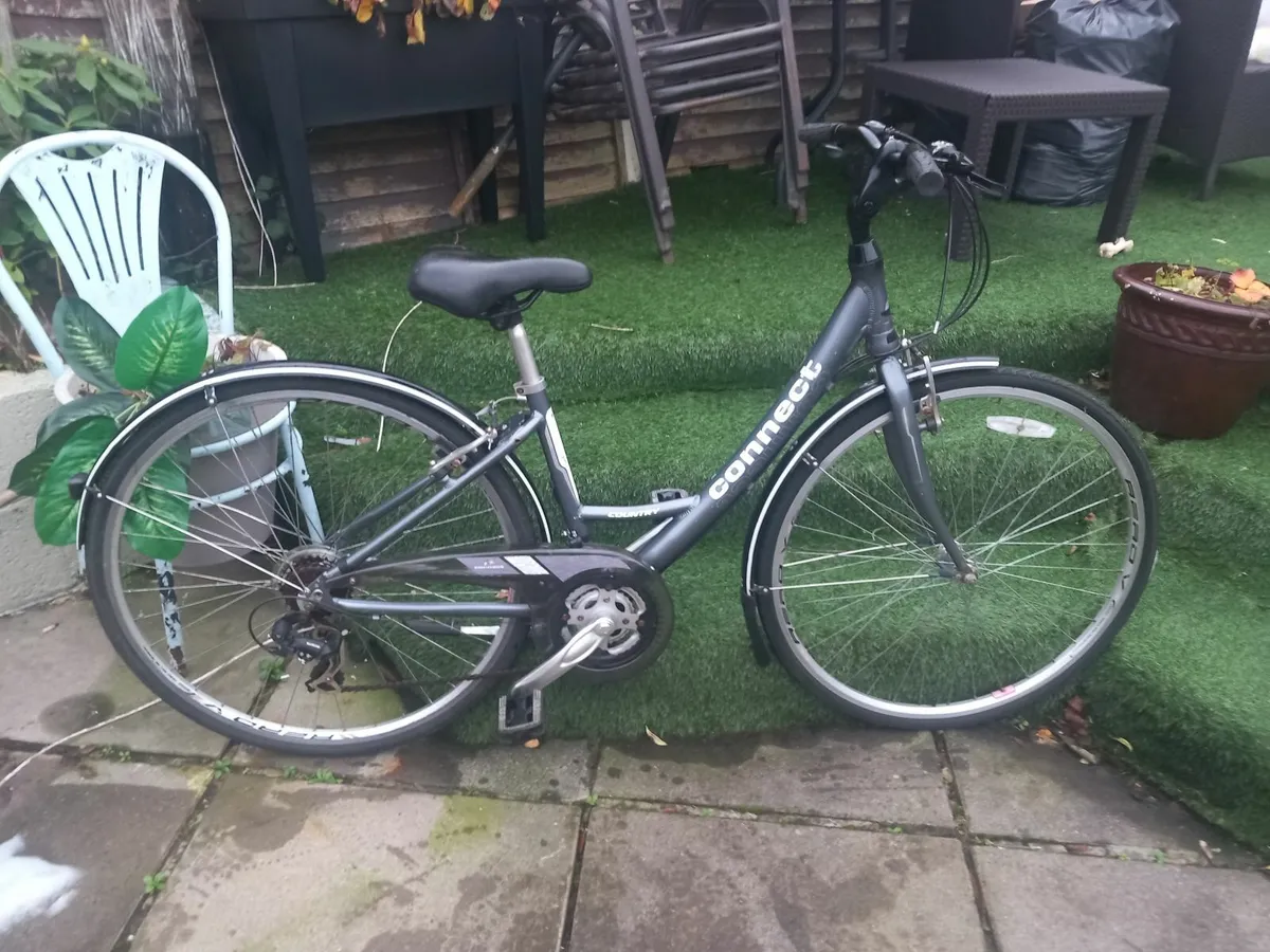 ladies bike for sale in Co. Dublin for 80 on DoneDeal