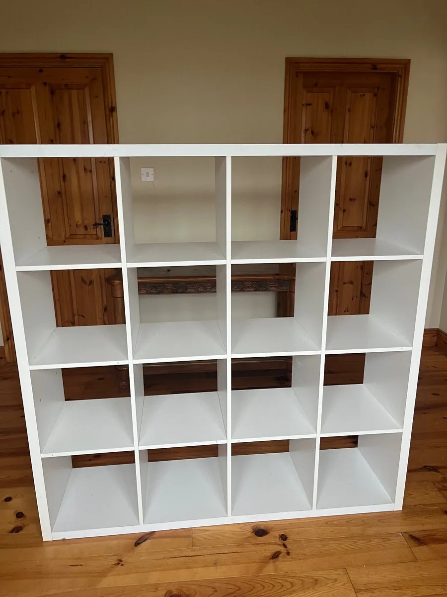 Storage unit - Image 1