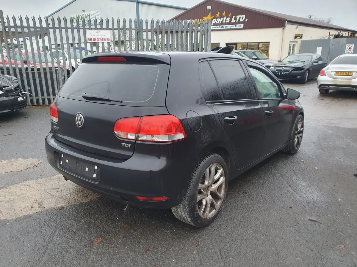 09 VOLKSWAGEN GOLF  1.6 TDI (CAY)	FOR BREAKING - Image 4