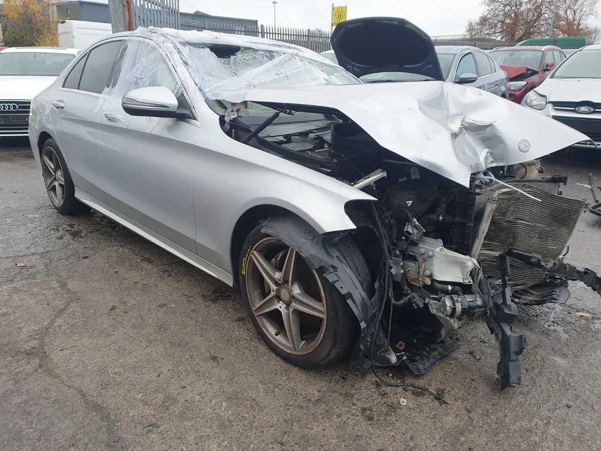 16 MB C-CLASS  2.2 D (651) AMG LINE FOR BREAKING - Image 1