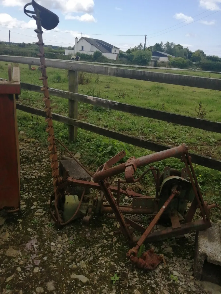 Volvo mowing bar - Image 1