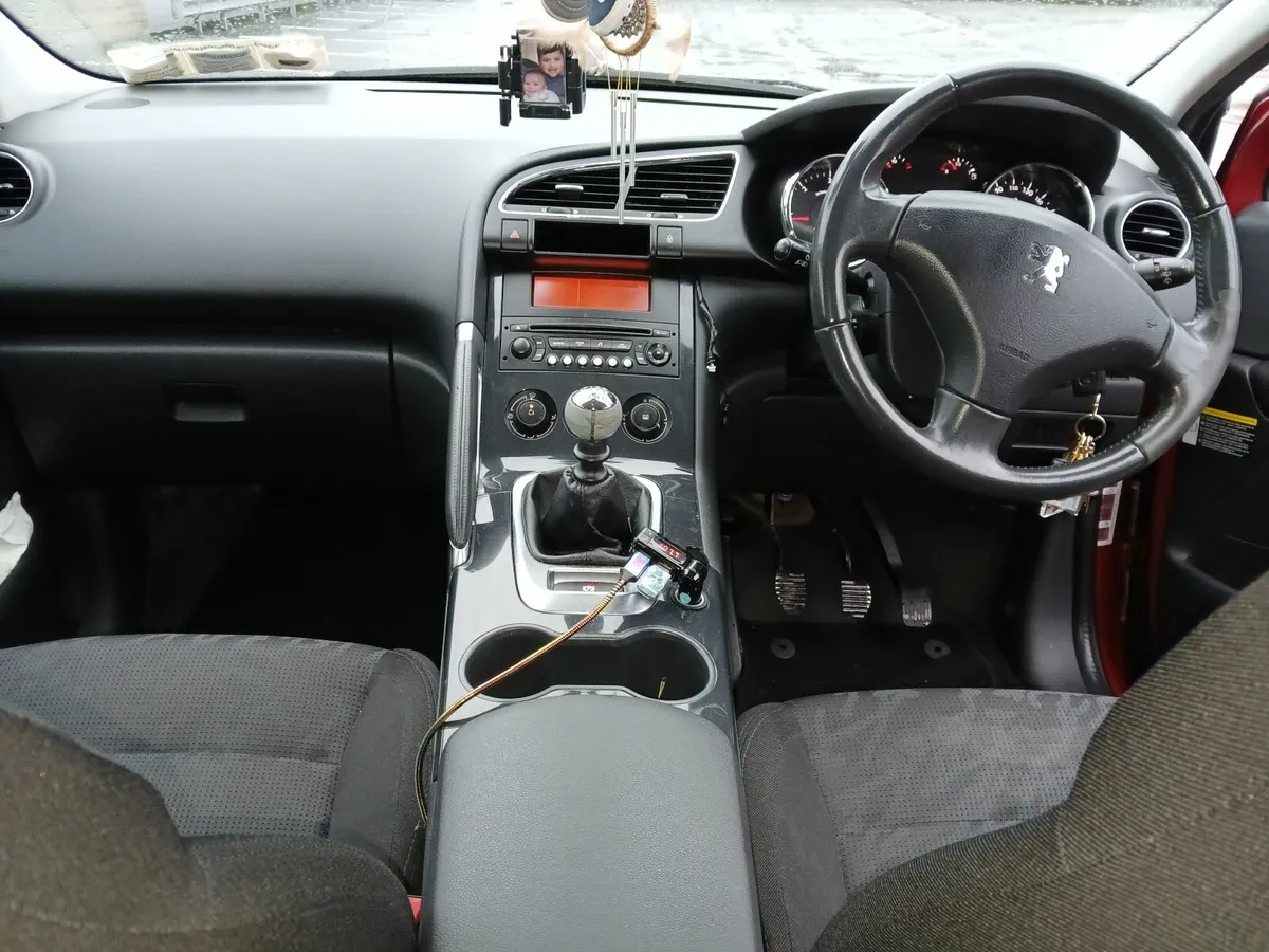 Peugeot 3008 2011 - Image 4