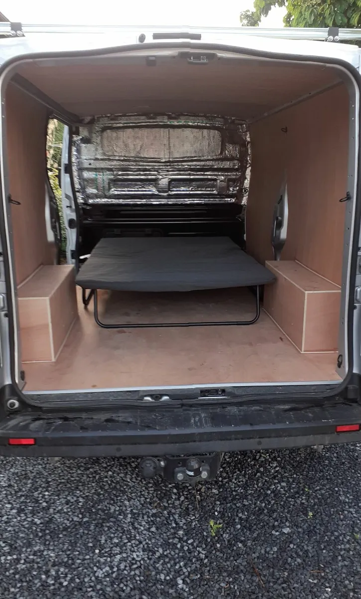 Renault Trafic Sport 2019 LWB Work/Stealth Camper. - Image 2