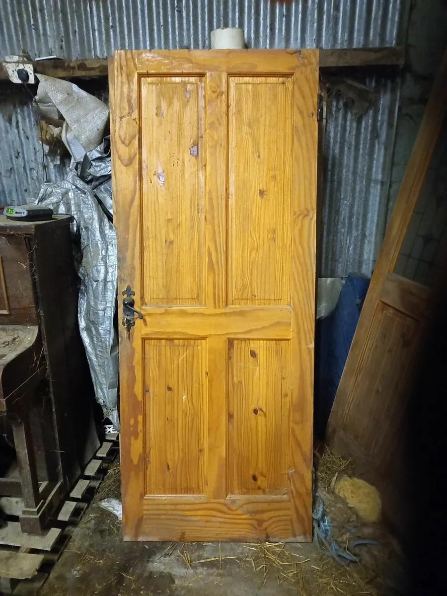 Solid wood doors - Image 1