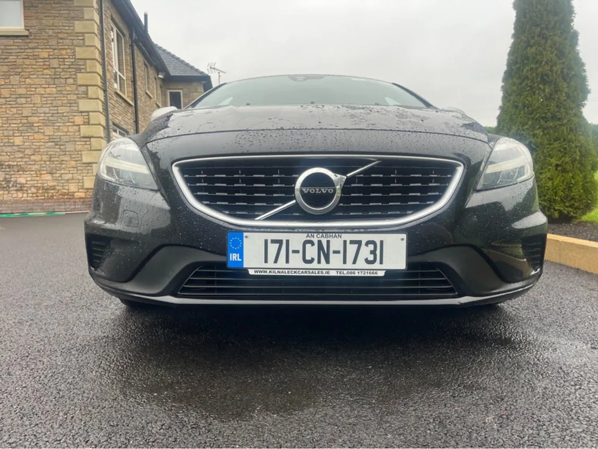 Volvo V40 2.0 D2 R-design NAV 120B 120BHP 5 40 Se - Image 4