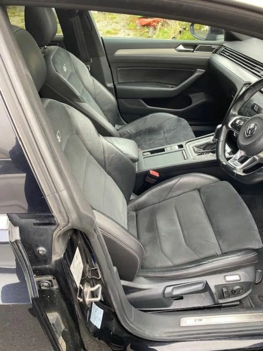 Volkswagen Arteon 2019 - Image 2