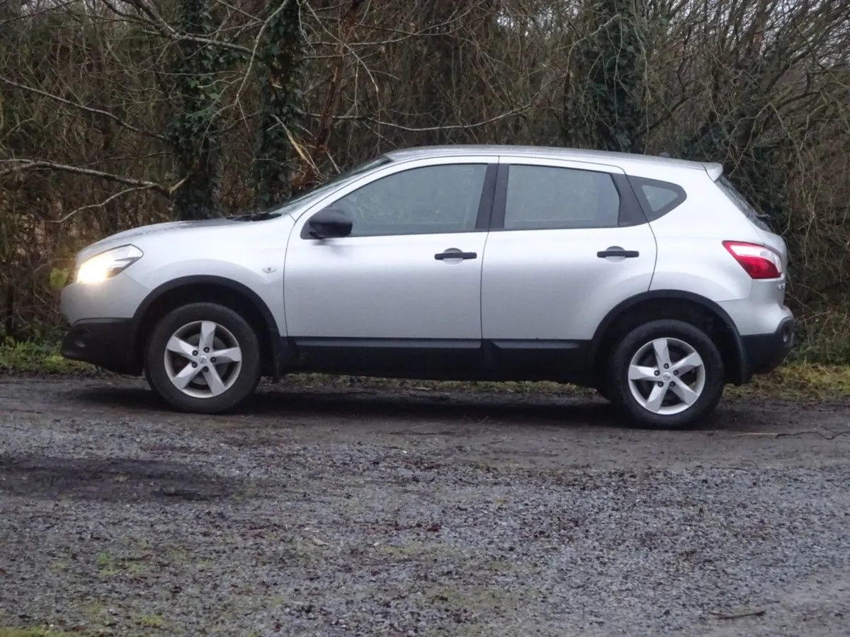 Nissan QASHQAI 1.5 XE 4DR - Image 1