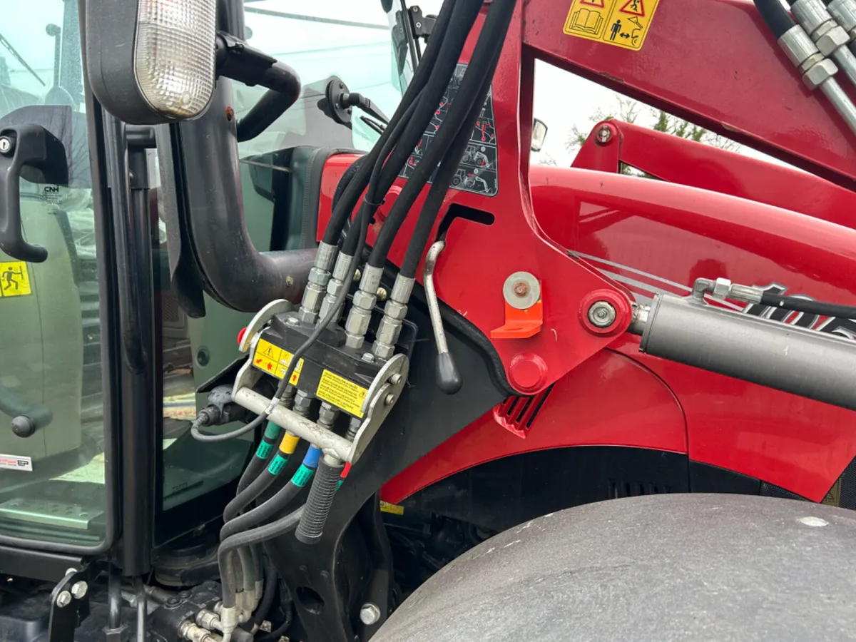 2021 Case Farmall 105C with Loader - Image 2