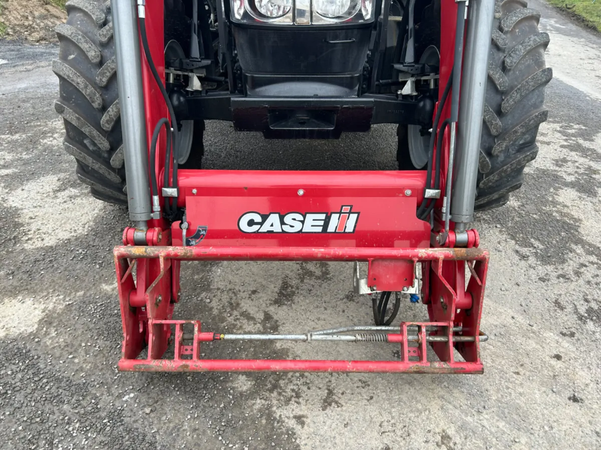 2021 Case Farmall 105C with Loader - Image 3