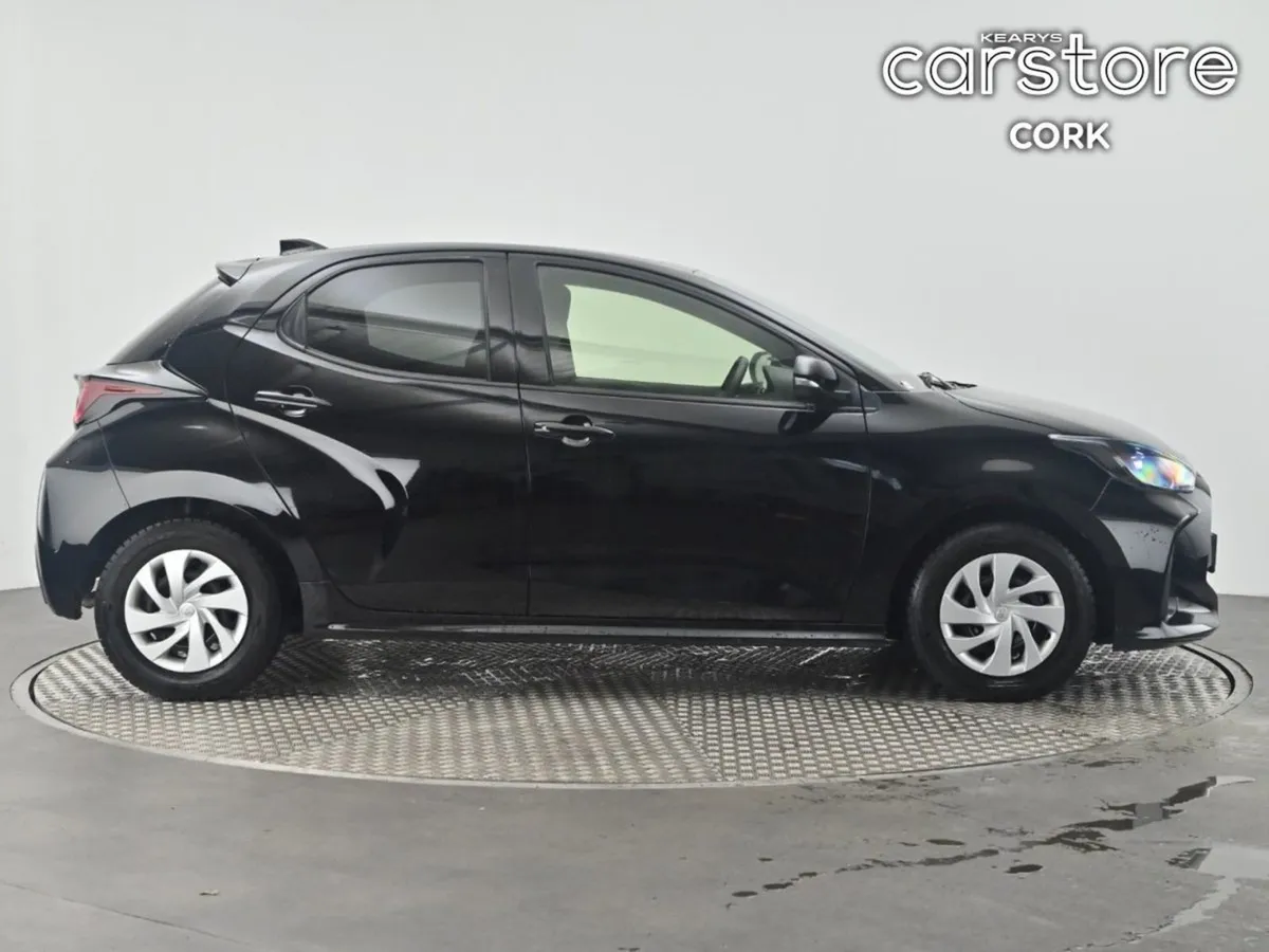 Toyota Yaris 1.0 Auto - Image 3