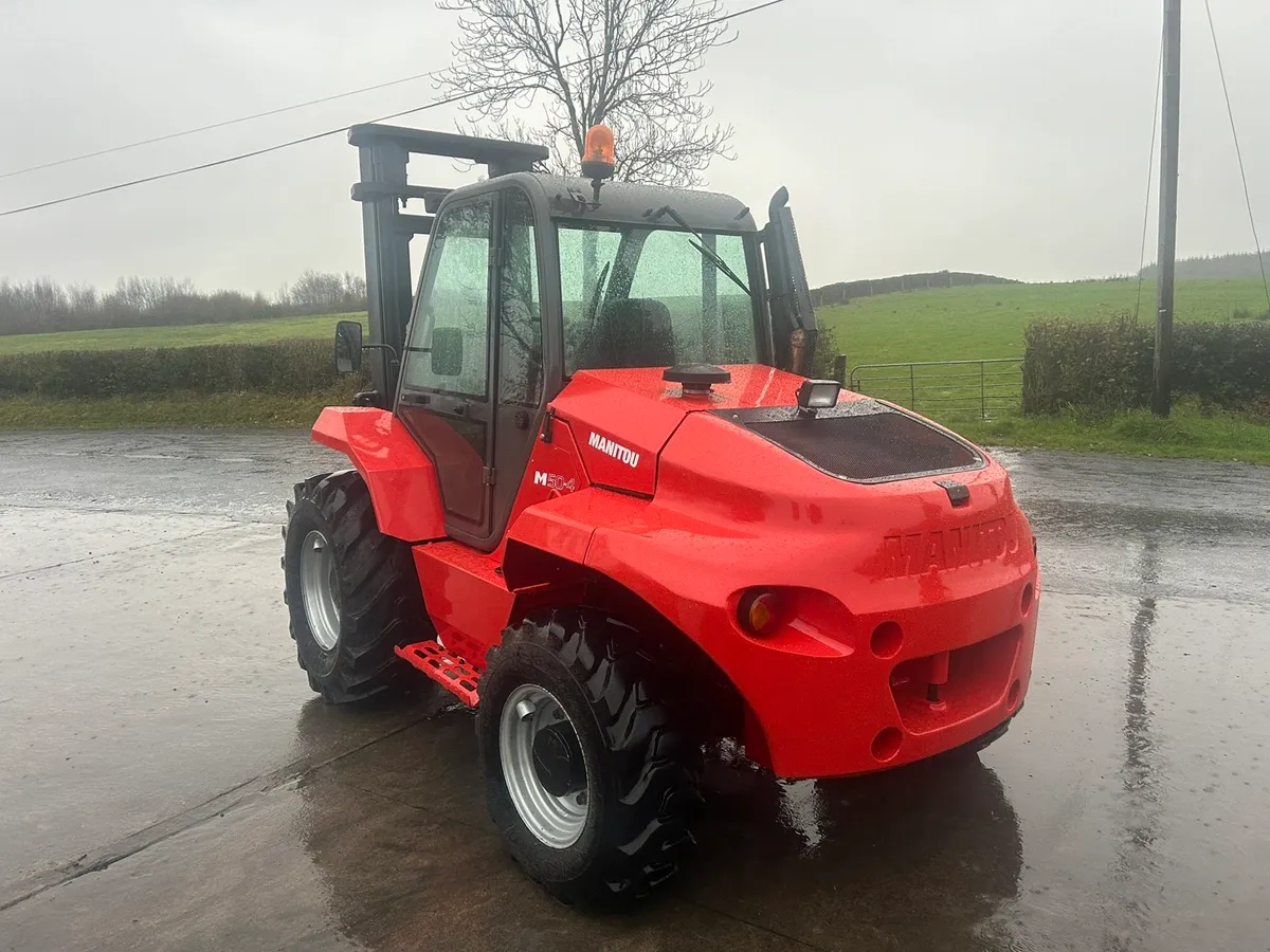 Manitou m50-4 5 ton rough terrain forklift - Image 3
