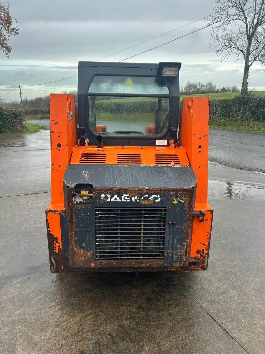 Daewoo 430 skid steer - Image 3