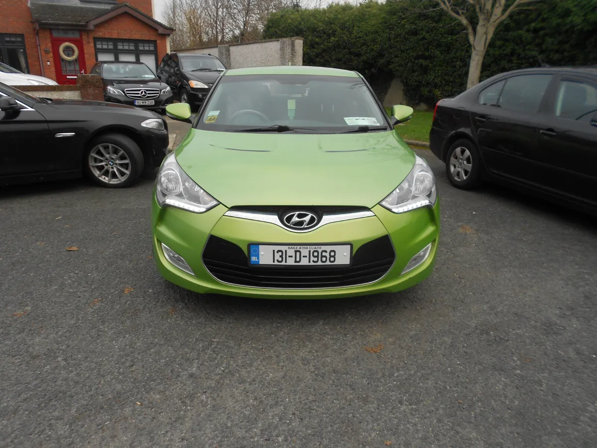 Hyundai Veloster 2013 - Image 2