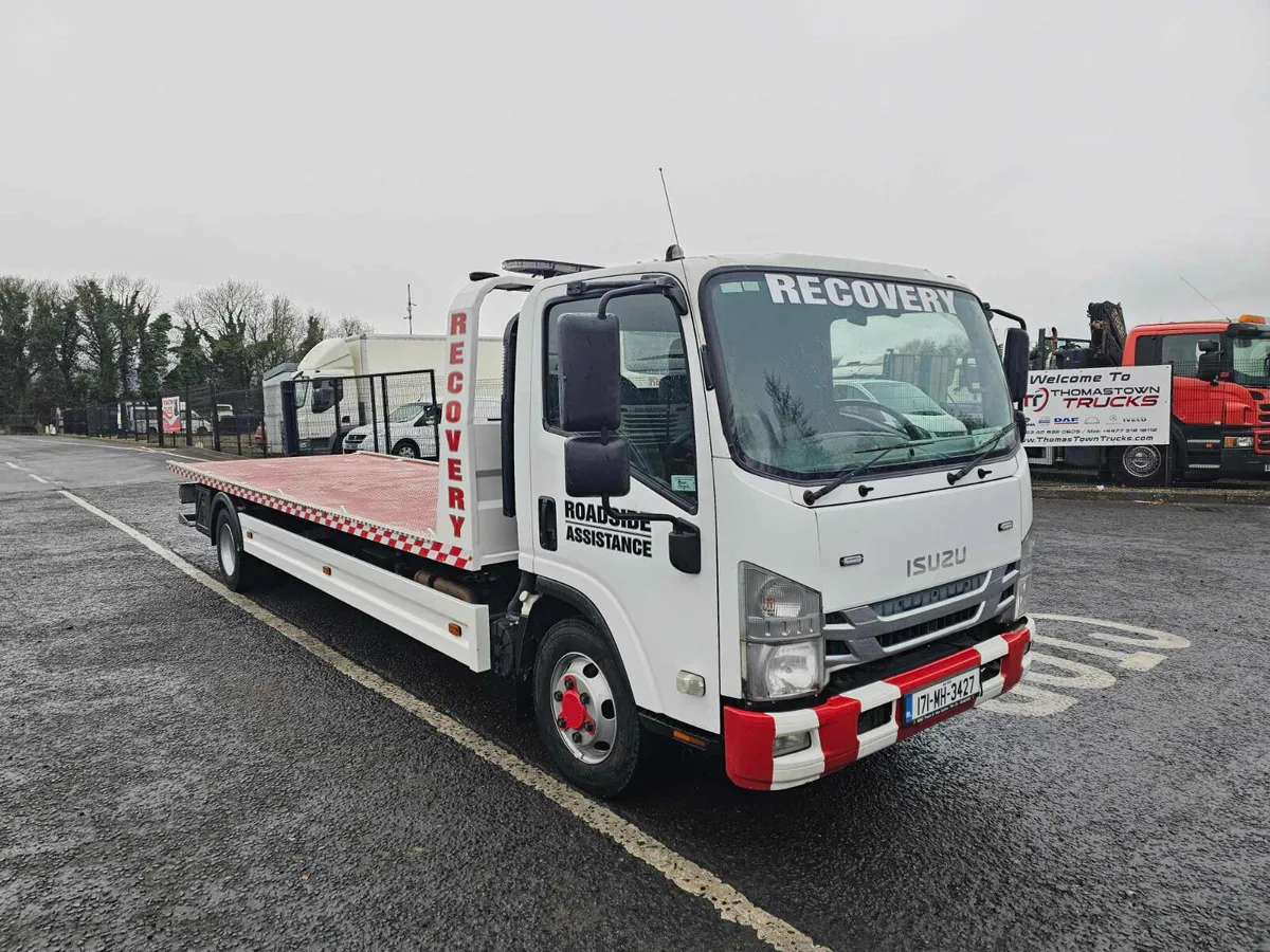 2017 Isuzu N75 190 recovery truck, 22ft body - Image 1