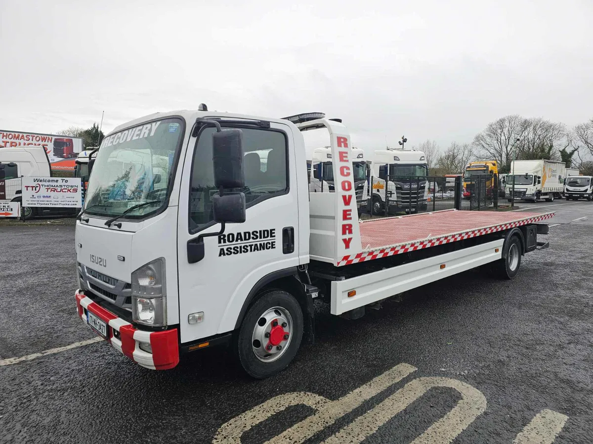 2017 Isuzu N75 190 recovery truck, 22ft body - Image 3