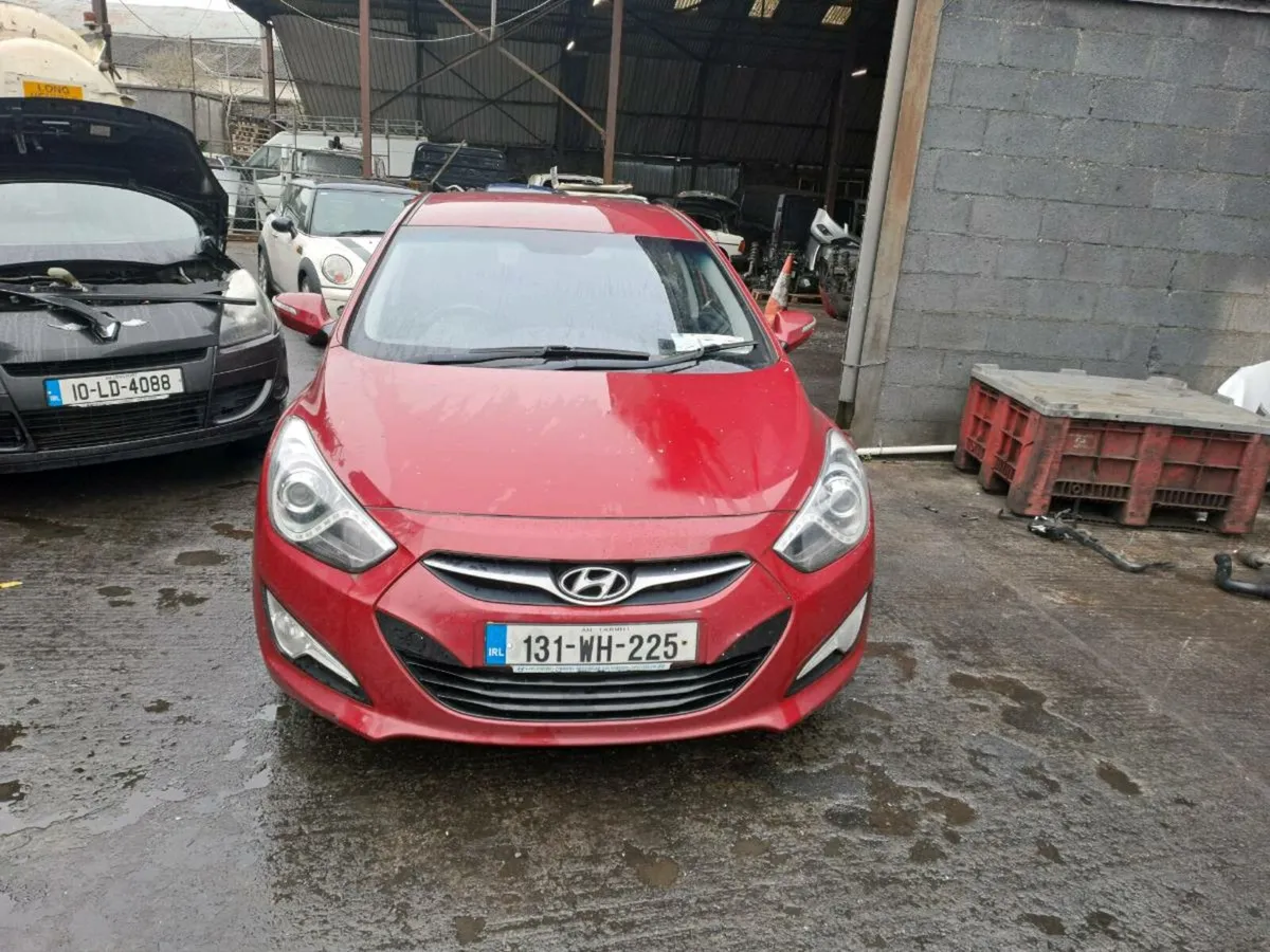 131 hyundai i40 breaking for parts - Image 1