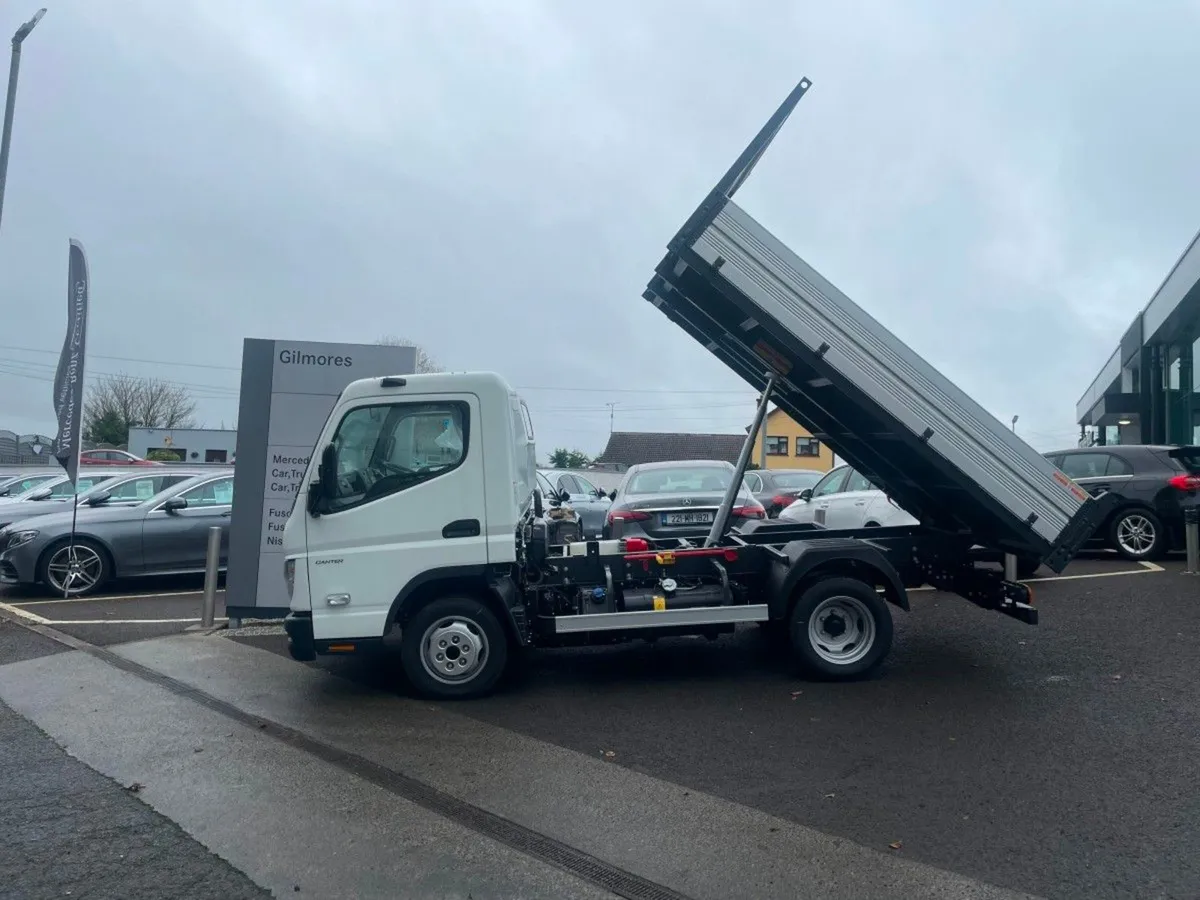 Mitsubishi Canter 3c13 Tipper - Image 1