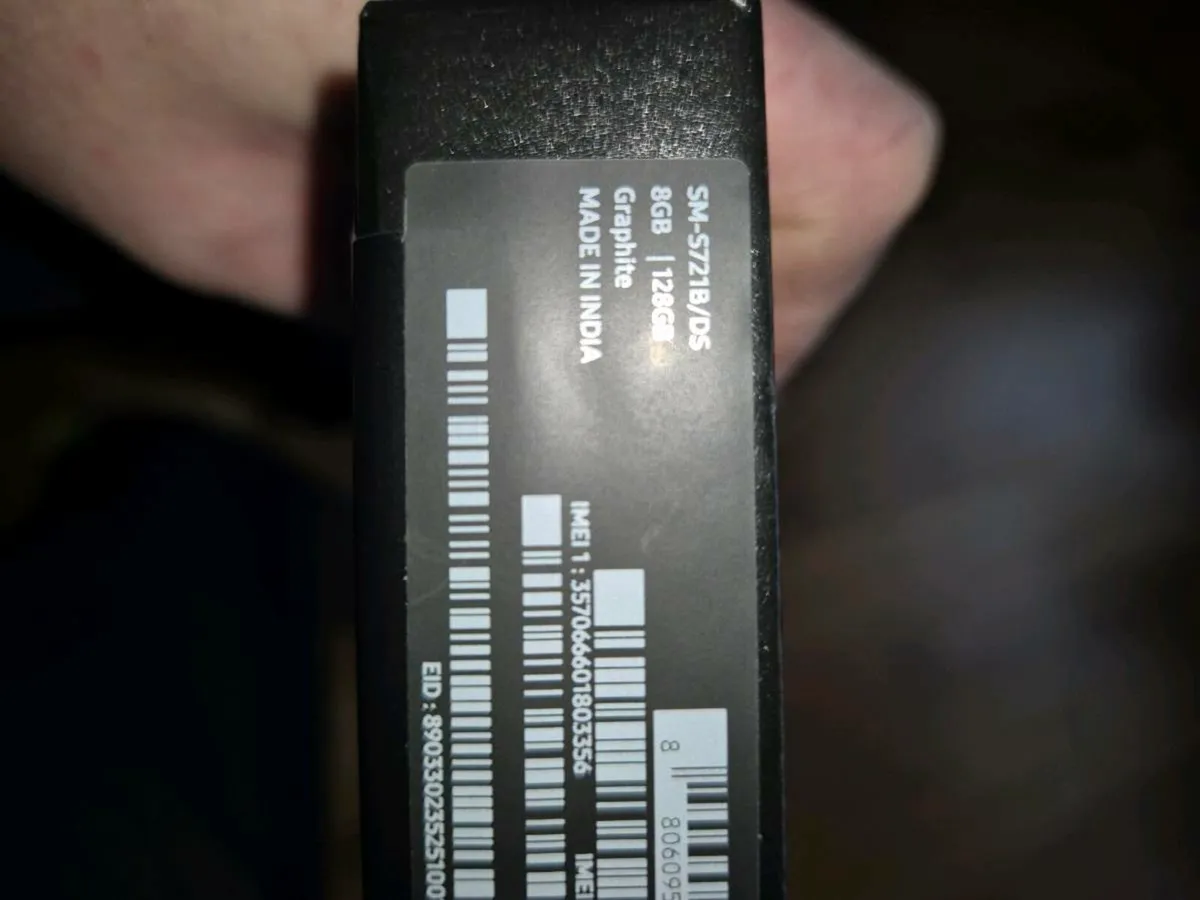 Phones - Image 2
