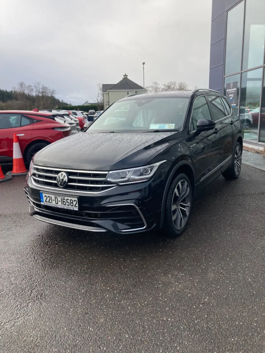 Volkswagen Tiguan 2022 - Image 2