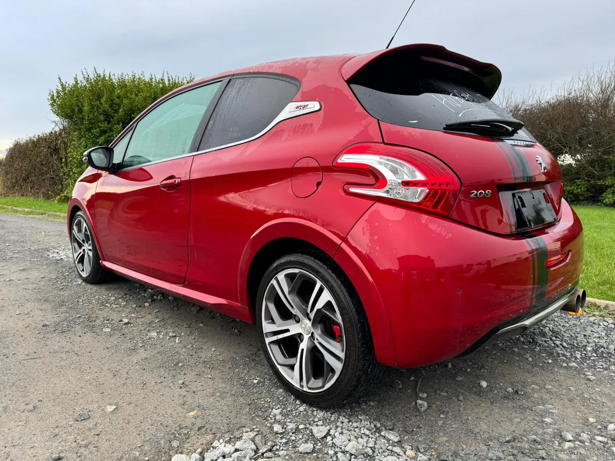 Peugeot 208 gti - Image 1