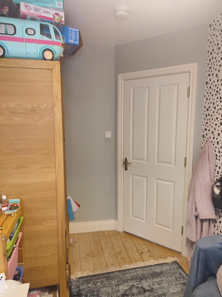 solid wood wardrobe - Image 3