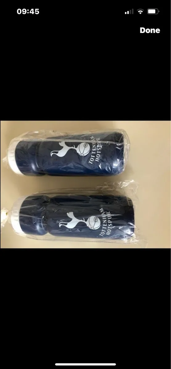 Tottenham Hotspur  Drinks Bottles - Image 1