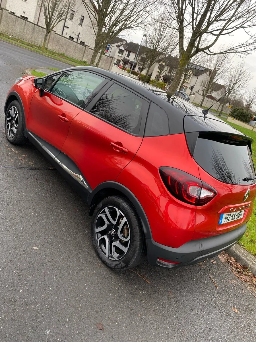 Renault Captur 0.9 Iconic TCE 90PS 5DR - Image 3