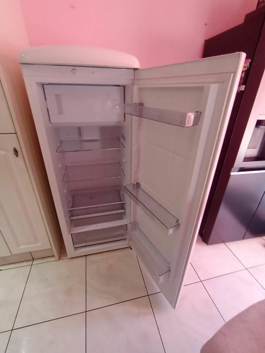Fridge - Image 3