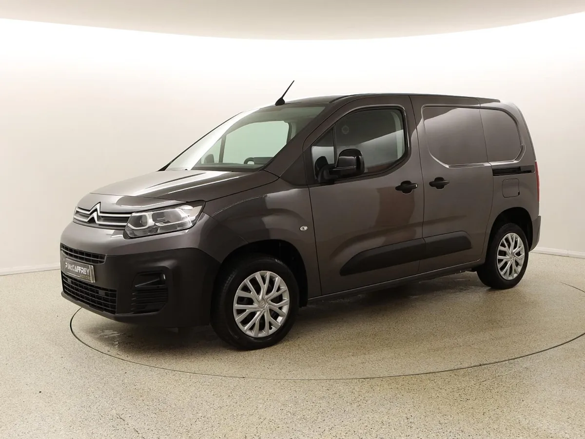 2022 Citroen Berlingo 1.5 HDI Enterprise 3 seater - Image 3