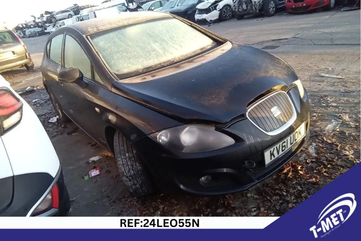 2011 SEAT LEON BREAKING FOR PARTS - Image 3