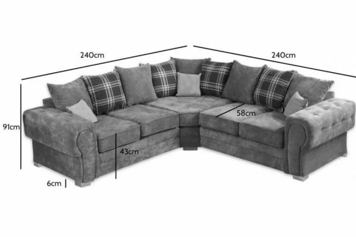 3+2 Grey verona €745 - Image 1