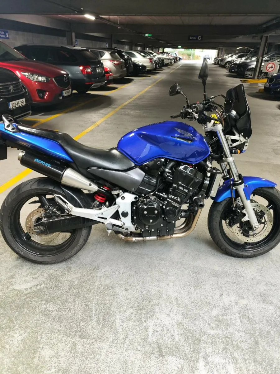 Honda hornet 900 - Image 1