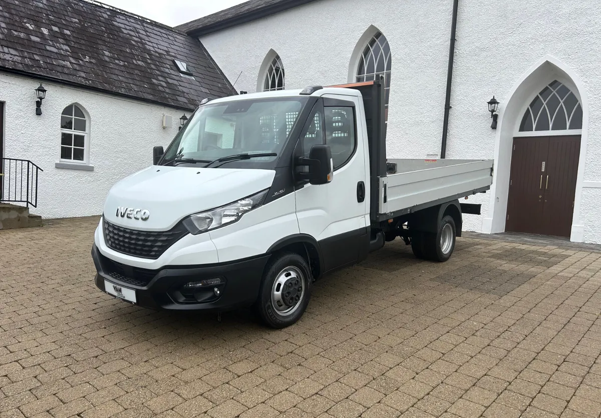 2021 Iveco Daily TwinWheel Dropside 3.5ton - Image 3