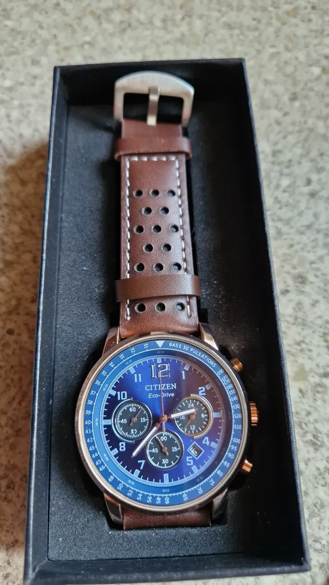 Citizen quartz - Image 2