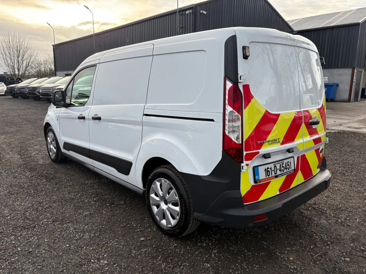 Ford Transit Connect LWB 3 Seater - Image 3