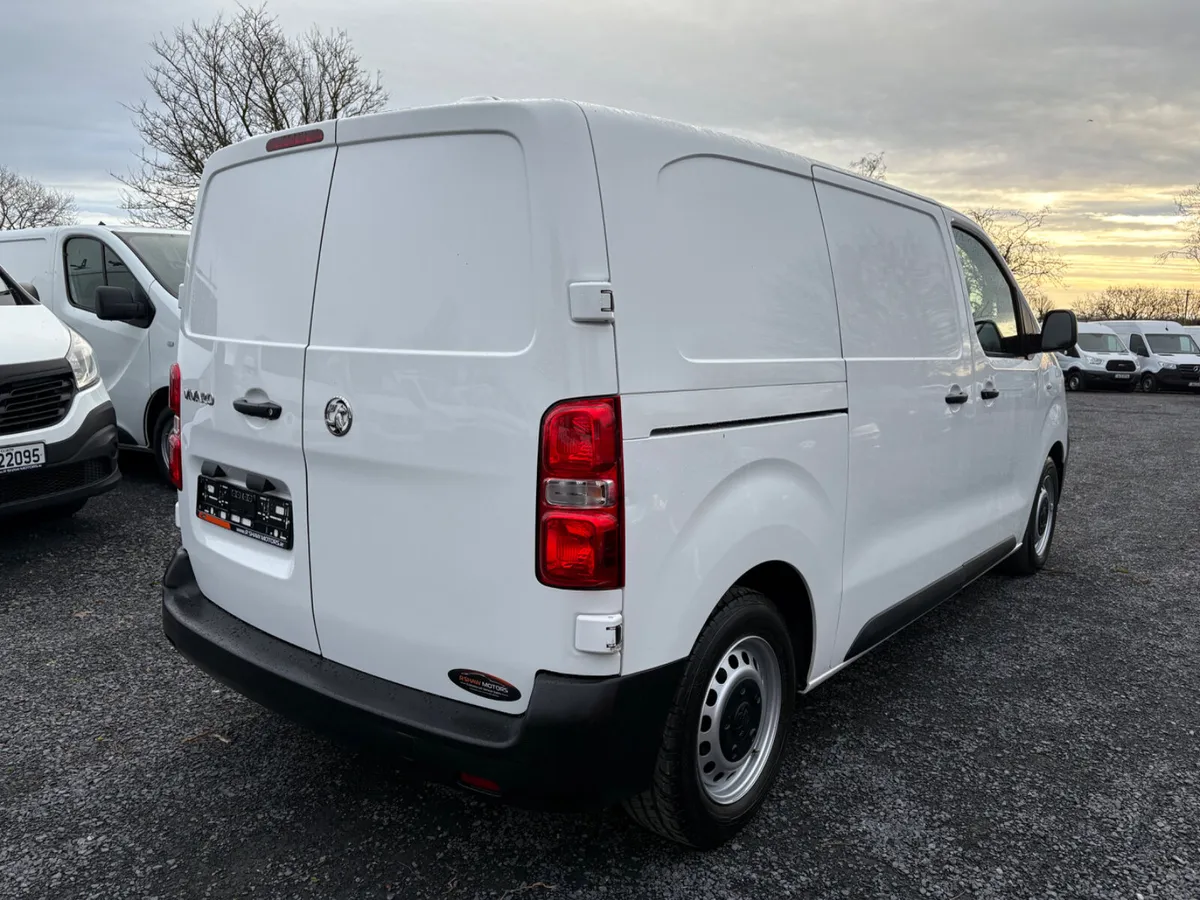 Vauxhall Vivaro - Image 1