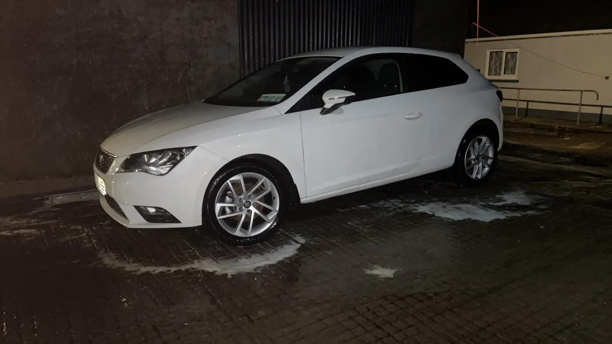 Seat Leon 3 door - Image 3