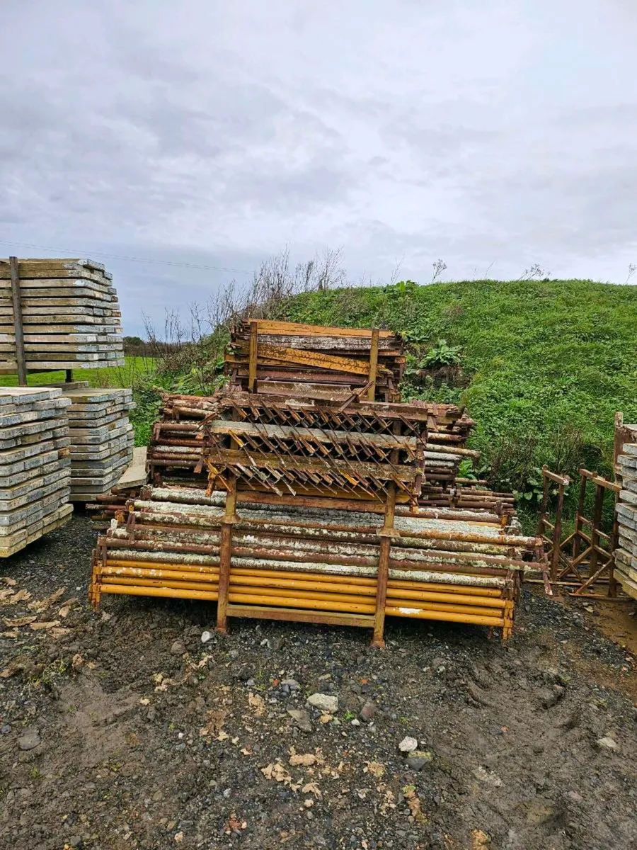 Scaffolding - Image 1