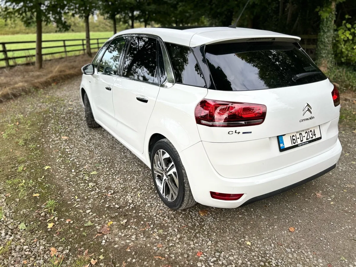 Citroen c4 Picasso automatic - Image 4