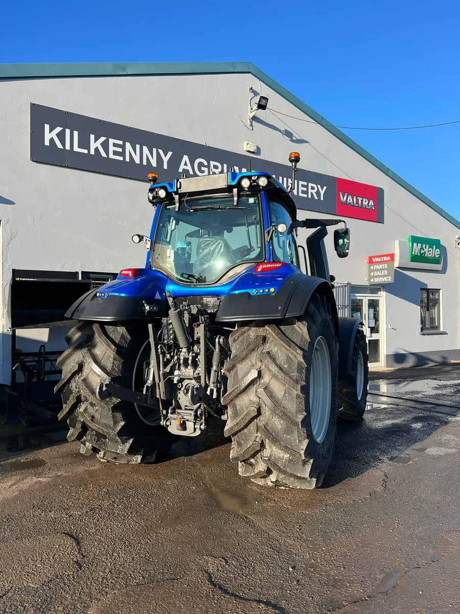 New Valtra T235 Versu & Direct in Stock - Image 3