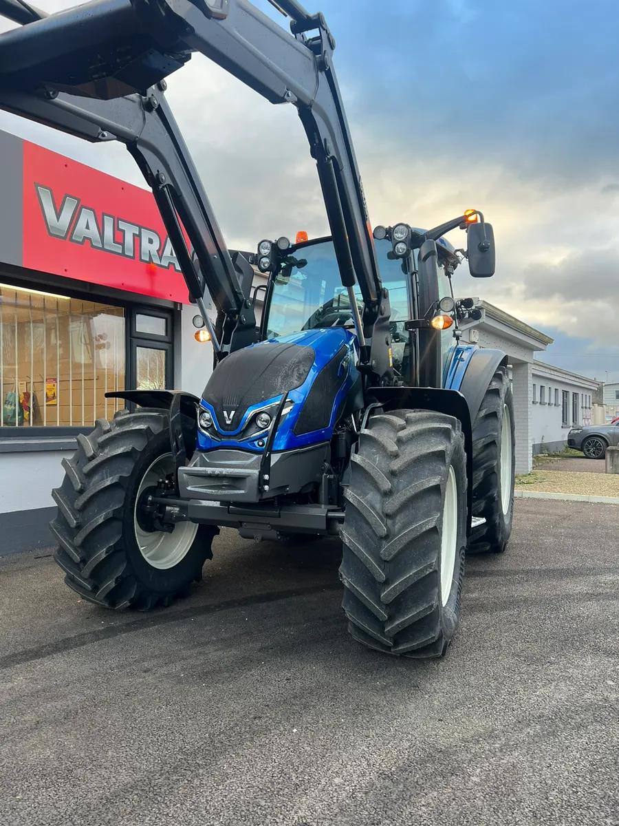 New Valtra G135 Active, 140hp c/w Loader - Image 1